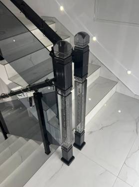 Pleksi Merdiven Korkuluğu